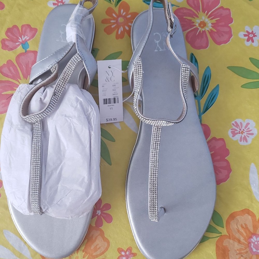 THONG GEM SANDAL